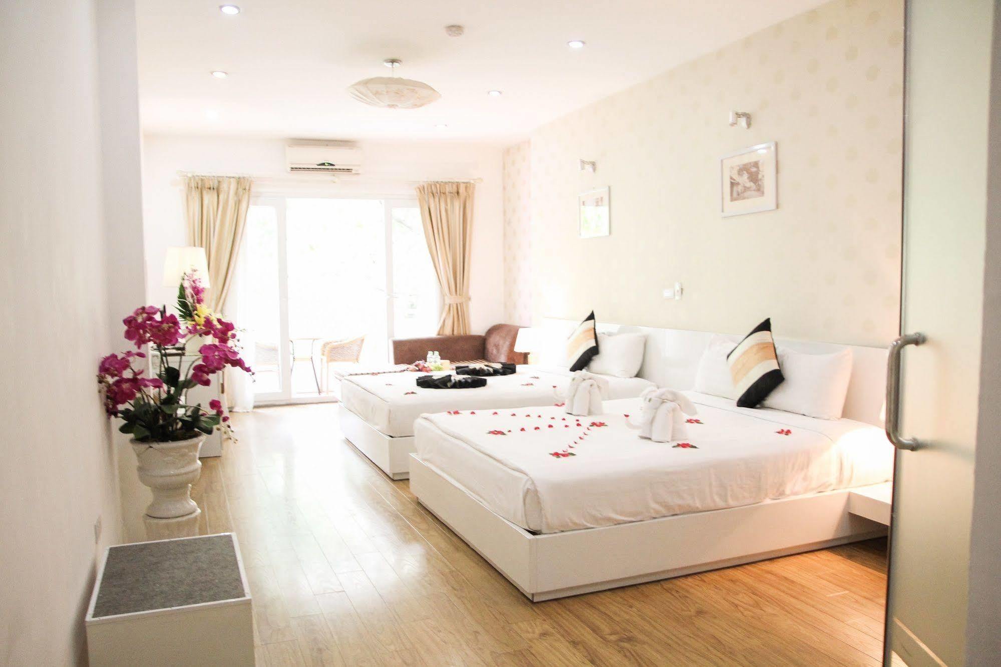 Splendid Star Suites Hotel Hanoi Exterior photo