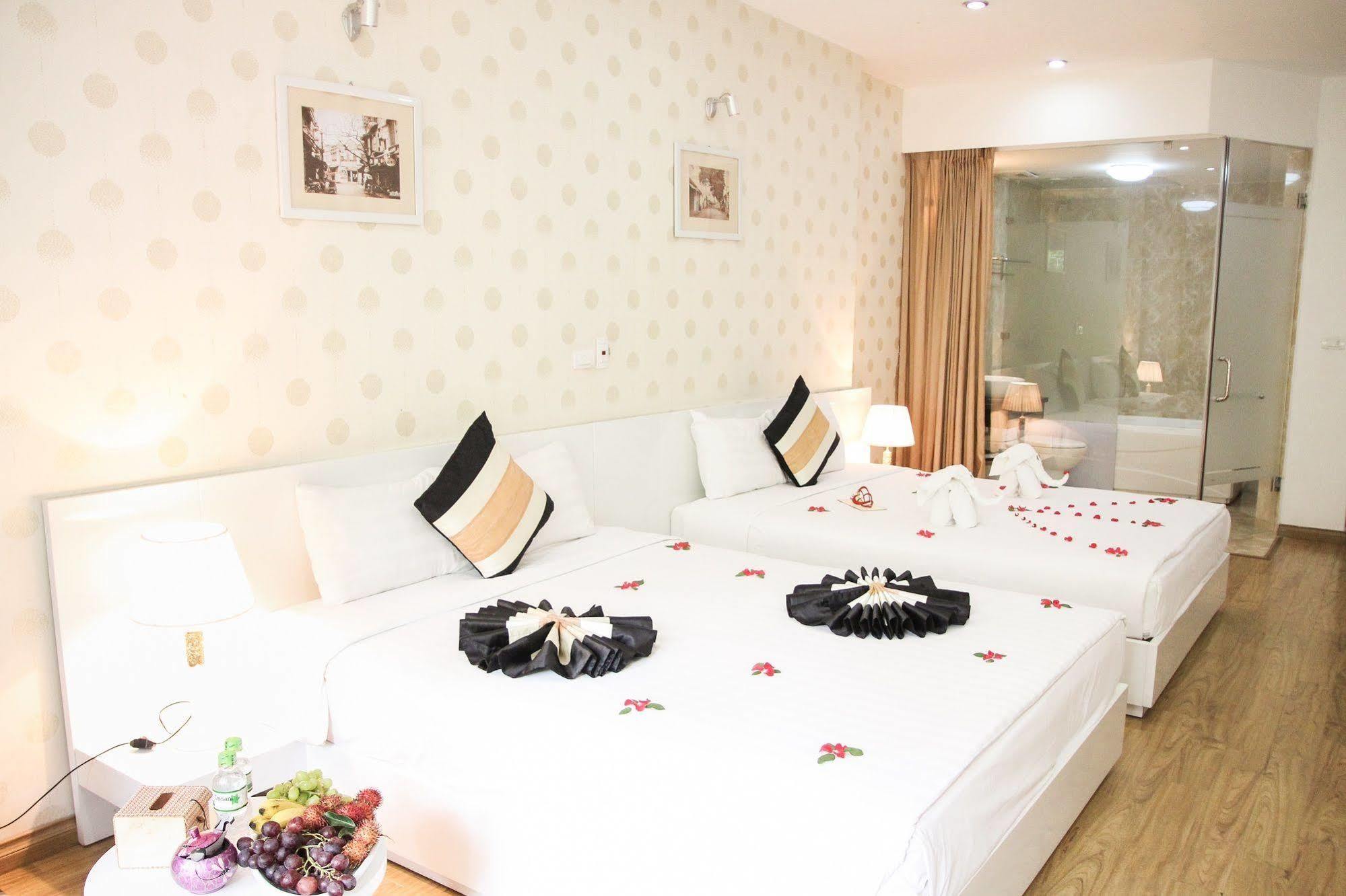 Splendid Star Suites Hotel Hanoi Exterior photo